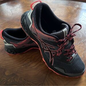 ASICS Gel Sonoma Sneakers